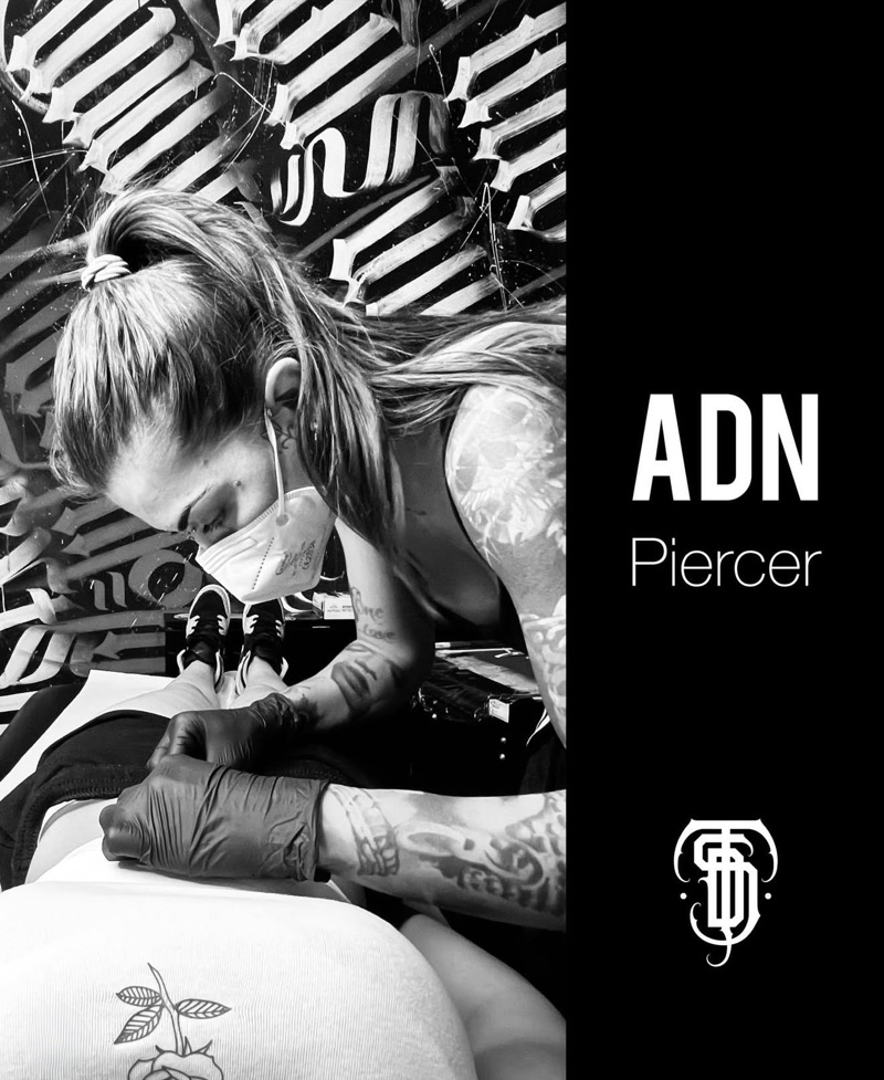 ADN, piercer